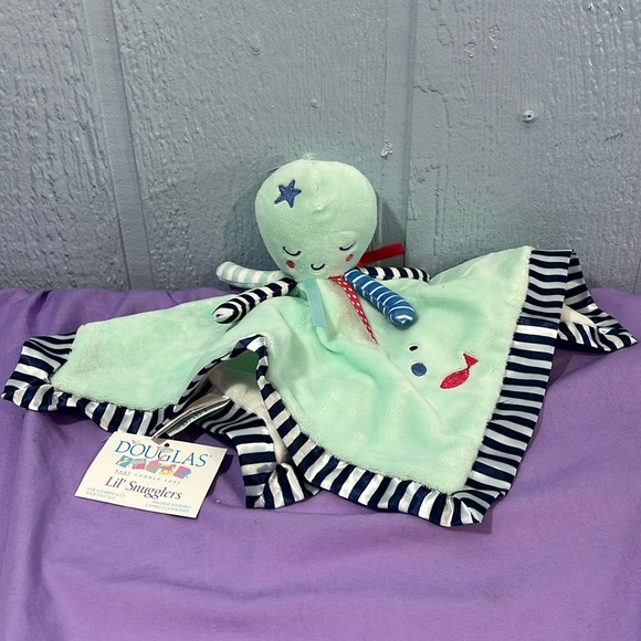 douglas Other - Douglas little snugglers lovie